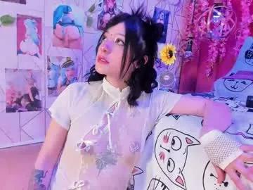 Freechat alicebenett_ on Chaturbate
