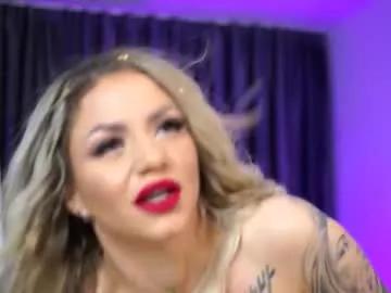 Freechat almavelia on Chaturbate