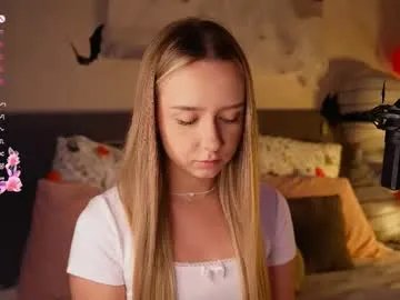 alodiaacomb on Chaturbate