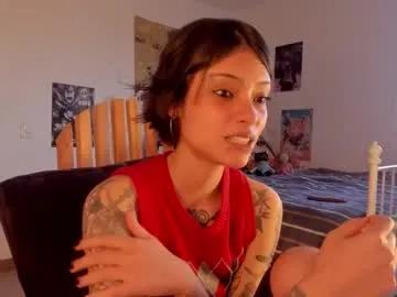 Freechat alone_together_ on Chaturbate