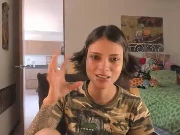 Freechat alone_together_ on Chaturbate