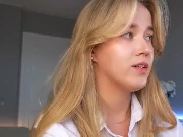 aluntick on Chaturbate