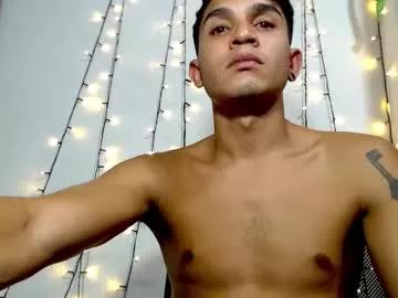 Freechat angel_latinboy on Chaturbate