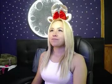 Freechat angel_white25 on Chaturbate