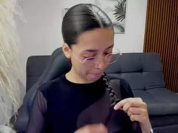 Freechat angeline_davies on Chaturbate