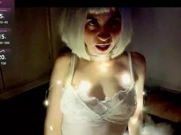 Freechat annietinky on Chaturbate