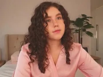ariella_sol on Chaturbate