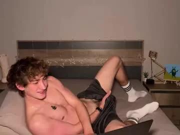 aronyou_win on Chaturbate