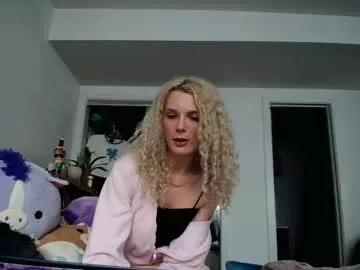 astorialove on Chaturbate