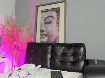 auroraricci on Chaturbate