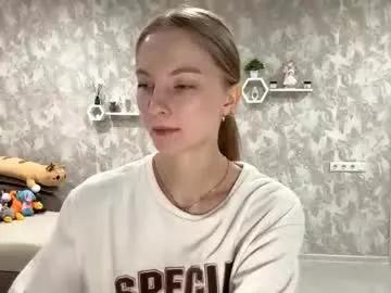 Freechat autumnroginson on Chaturbate