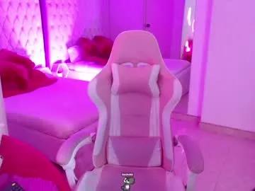 Freechat ava_williams_ on Chaturbate