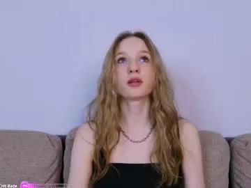 b4by_emilia on Chaturbate