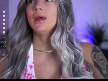 Freechat babbyaisha on Chaturbate