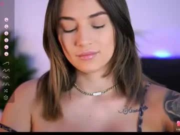 Freechat babbyaisha on Chaturbate