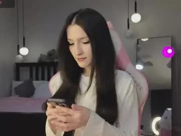 bella_hayes on Chaturbate