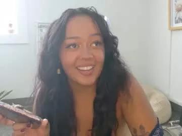 Freechat bellatrix993 on Chaturbate