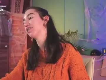 belle_via — flash tits #british #cum #c2c #halloween   #feet [19 tokens remaining]