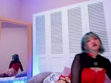 black_cryystal on Chaturbate