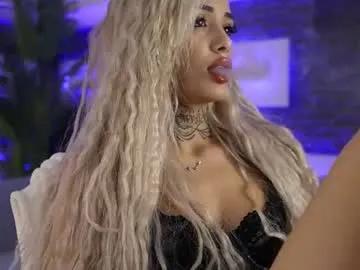 Freechat blondie_muller on Chaturbate