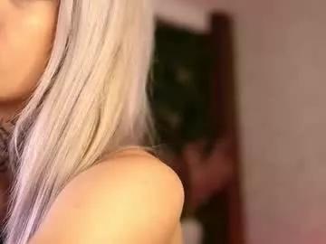 Freechat blondie_muller on Chaturbate