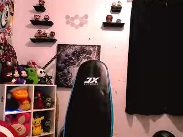 Freechat bouncinbooty on Chaturbate