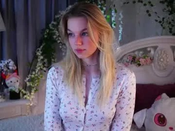 burnletitallburn on Chaturbate