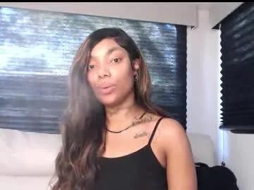 Freechat butterflybootyy on Chaturbate