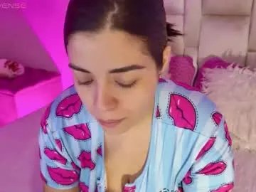 carolinafox_ — PVT OPEN SNP + 3min VID CALL 333tks FREE control in PREMIUM pvt - Multi Goal: Ride huge torso til cum each goal!! [666 tokens left] #deepthroat #young #daddy #curvy #ass