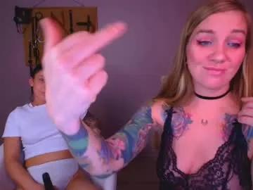 Freechat carrie_moonshine on Chaturbate