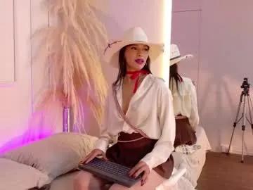 Freechat cathmellow_ on Chaturbate