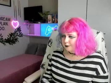 cherrybounce — GOAL: Sexy Dance [292 tokens remaining] Welcome to my room! #bbw #piercing #goth #british #daddy