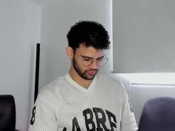 Freechat chrisandrew_ on Chaturbate