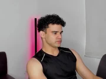 Freechat chrisandrew_ on Chaturbate