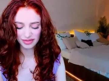 Freechat christinaconteeree on Chaturbate