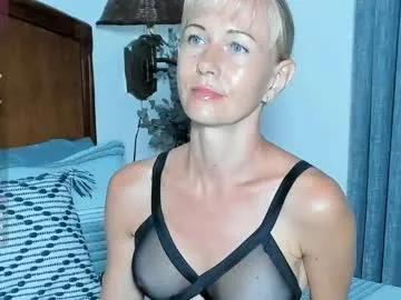 Group christine_35 on Chaturbate