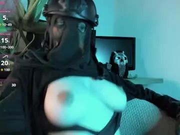 cos_operator on Chaturbate