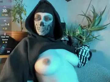 cos_operator on Chaturbate