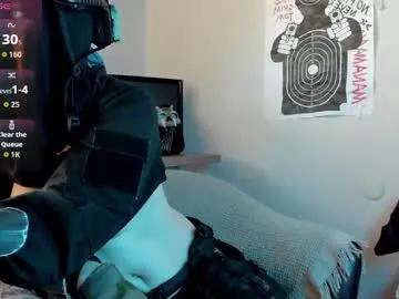 cos_operator on Chaturbate