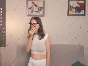 Freechat cutefluffy on Chaturbate
