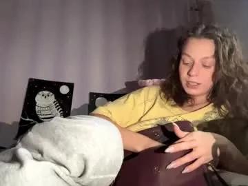 dakotabagaoisan — Goal:Change my outfit  -My name is Molly and I'm #18 year old and i am #shy #new #young girl with #smalltits figure it's my first day here [52 tokens remaining]