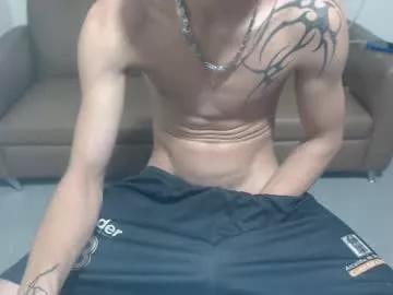 dan_jonson15 on Chaturbate