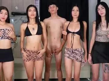 Group dears_pearlss on Chaturbate