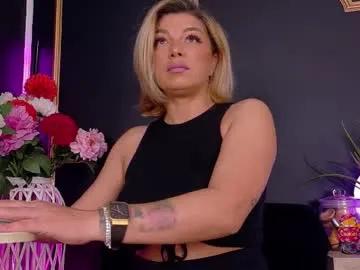 deeadiamond — #smoke #topless [222 tokens left] #ass #bigboobs #smoke #feet #stockings #cum #smoke #pvt #dildo #naked #footjob #horny #natura #sblowjob #c2c