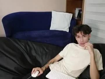 Freechat derekswan on Chaturbate