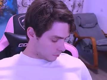 dmitryromanov on Chaturbate