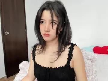 eli_dl — GOAL: let me make you a wet and delicious blow job [100 tokens remaining] yummy! #puffynipples #shy #squirt #petite #teen