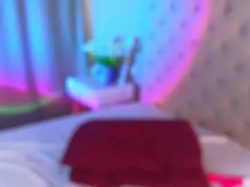 Freechat ellarabbit on Chaturbate