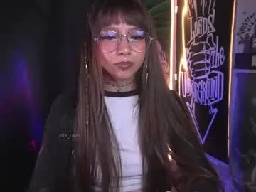 Freechat elle_uwu on Chaturbate