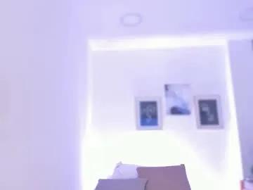 Freechat emelie_89 on Chaturbate